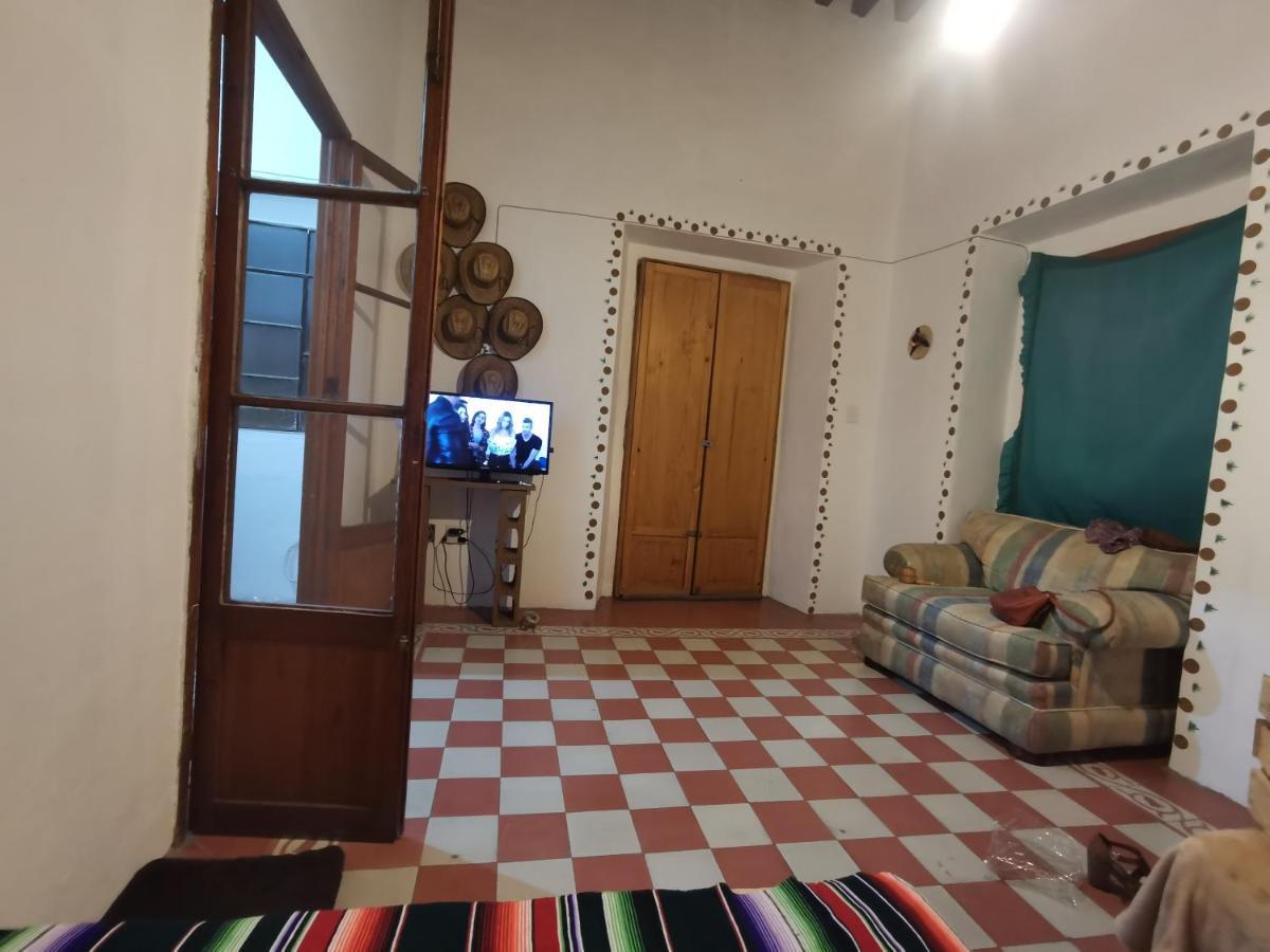 Cuarto Panchito ***Centro Historico*** Appartement Querétaro Buitenkant foto