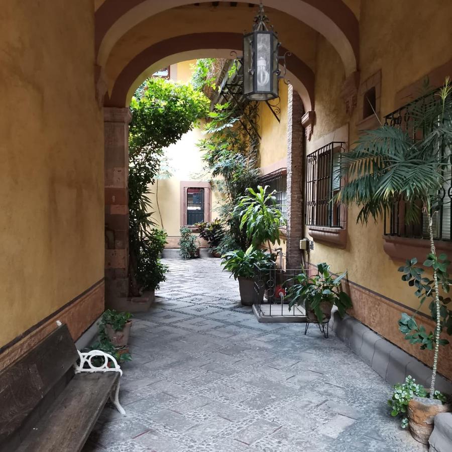 Cuarto Panchito ***Centro Historico*** Appartement Querétaro Buitenkant foto