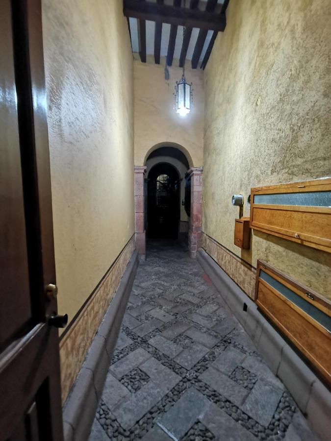 Cuarto Panchito ***Centro Historico*** Appartement Querétaro Buitenkant foto